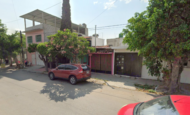 OPORTUNIDAD DE INVERSIÓN EN PROPIEDAD BANCARIA: ARAUCARIAS 434, TUXTLA GUTIERREZ