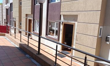 Increíble Casa en Venta en Santa Lucia por Solca