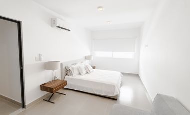 Penthouse de 2 Recamaras en Playa del Carmen