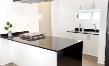 Penthouse de 2 Recamaras en Playa del Carmen