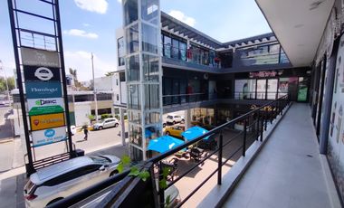 Local Comercial en Prados Agua Azul | Oportunidad unica en Álamos Plaza
