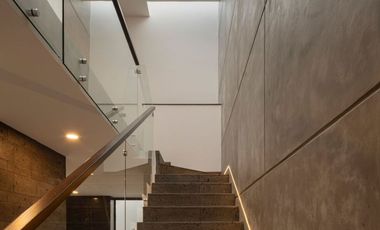 CASA EN VENTA EN RIO ALTOZANO HAB. EN PLANTA BAJA