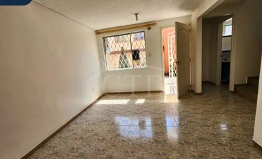 Vendo casa en conjunto, Sector Llano Grande, Norte de Quito