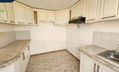 Vendo casa en conjunto, Sector Llano Grande, Norte de Quito