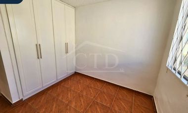 Vendo casa en conjunto, Sector Llano Grande, Norte de Quito