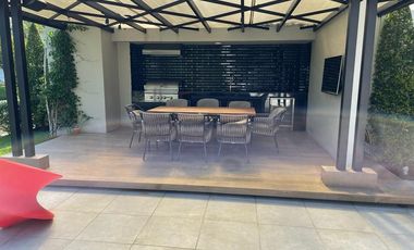 Isla Mocoli, Vendo Hermosa Casa de Lujo con Piscina