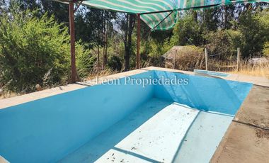 Leon Propiedades vende o arrienda con compromiso de compra en Sector Cerillos, Curacaví.