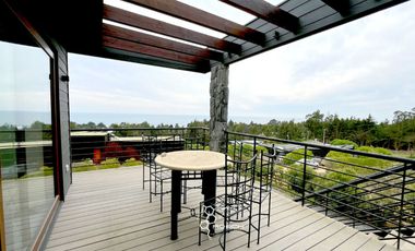 Casa Muy alto estándar 4D/3B en condominio Privado