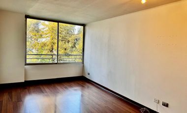 Condiciones Especiales de Financiamiento para  Departamento 3D, 2B, 2 Estacionamientos y Bodega. Las Tranqueras Oriente 2525, Vitacura