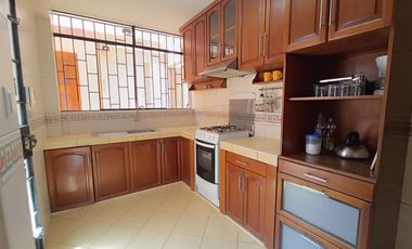 VENDO CASA EN CARABAYLLO URB SANTO DOMINGO II ETAPA