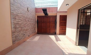 VENDO CASA EN CARABAYLLO URB SANTO DOMINGO II ETAPA