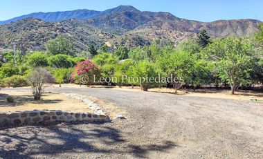 Leon Propiedades vende casa en parcela en sector los Hornitos, Curacaví.