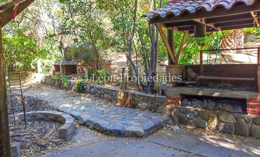 Leon Propiedades vende casa en parcela en sector los Hornitos, Curacaví.