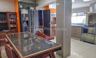 Leon Propiedades vende casa en parcela en sector los Hornitos, Curacaví.