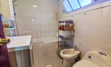 Leon Propiedades vende casa en parcela en sector los Hornitos, Curacaví.