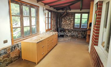 Leon Propiedades vende casa en parcela en sector los Hornitos, Curacaví.