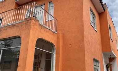 SE VENDE EXCELENTE CASA UBICADA EN LA COLONIA ROMA SUR
