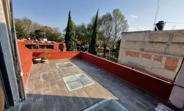 MODERNA CASA EN VENTA EN JARDINES DEL SUR, XOCHIMILCO