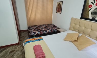 SE ARRIENDAN APARTAESTUDIOS AMOBLADOS