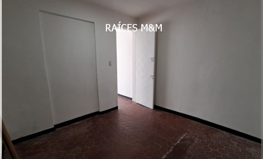VENDO CASA DE 175 METROS2, 4 HABITACIONES, MAGNÍFICO PRECIO, ¡CERCA DE TODO!.
