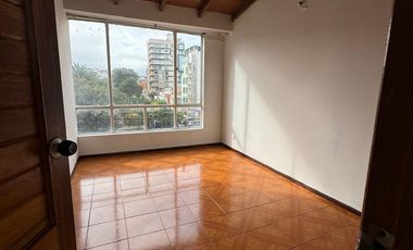 SE ARRIENDA APTO SAN IGNACIO OFICINAS O RESIDENCIAL