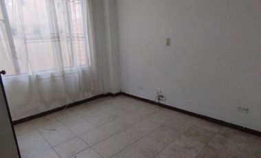 SE ARRIENDA APARTAESTUDIO CENTRO