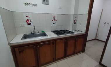 SE ARRIENDA APARTAESTUDIO CENTRO