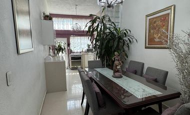 SE VENDE CASA REMODELADA  INFONAVIT IZTACALCO