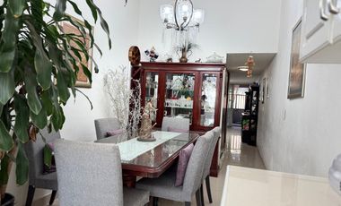 SE VENDE CASA REMODELADA  INFONAVIT IZTACALCO