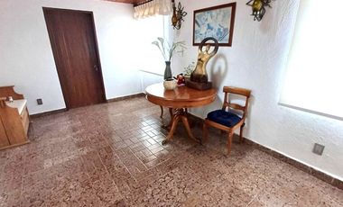 Residencia en venta con alberca privada en Tequisquiapan