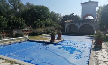 Residencia en venta con alberca privada en Tequisquiapan