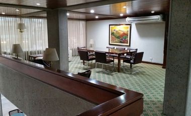 Hotel con terreno libre para futura ampliación - Cerca a grandes hoteles