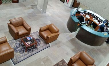 Hotel con terreno libre para futura ampliación - Cerca a grandes hoteles