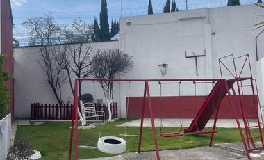 Casa en Renta en Tlacopa