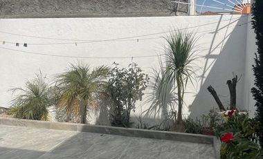Casa en Renta en Tlacopa