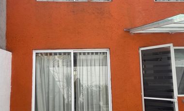 Casa en Renta en Tlacopa