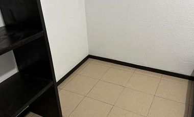 Departamento Semiamueblado en Renta en Toluca, Fracc. La Floresta