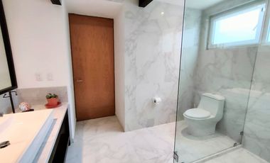 Casa En Venta en Lerma - Seguridad 24 horas