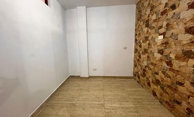 🏡 ALQUILER DE AMPLIO DEPARTAMENTO EN EXCELENTE UBICACIÓN – 1ER PISO URB. VILLA SOL 3ERA ETAPA