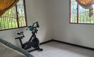 Venta, Casa Finca de 155m2, Lote de 838 m2