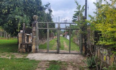 Venta, Casa Finca de 155m2, Lote de 838 m2