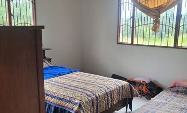 Venta, Casa Finca de 155m2, Lote de 838 m2