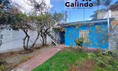 VENTA DE CASA GRANDE 5 RECAMARAS Y CON DEPARATAMENTO DE 1 RECAMARA, AMPLIO JARDIN