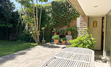 Casa en venta o renta en Lomas Hipódromo