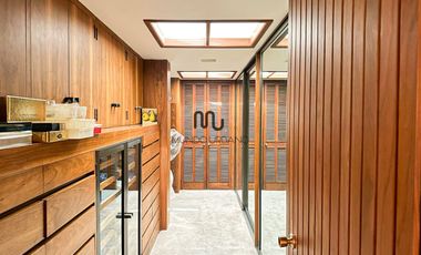 Casa en venta o renta en Lomas Hipódromo