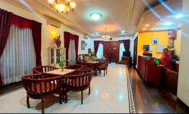 For Sale Guest House / Home Stay Lokasi Strategis di Kertajaya Indah Surabaya