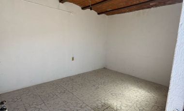 *RENTO CASA FRENTE A LA ENTRADA DEL MUSEO 