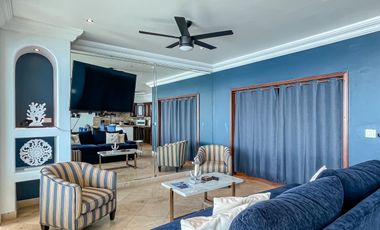 VENTA DE CONDOMINIO FRENTE AL MAR