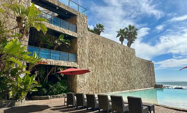VENTA DE CONDOMINIO FRENTE AL MAR