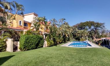 Bonita casa en condominio en Burgos Bugambilias,  En Temixco Morelos.